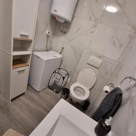 Maki Apartment *